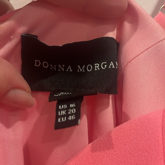 ONLY WORN ONCE! Donna Morgan for Maggy Shirred Draped Dress in size 16 - Picture 3 of 6